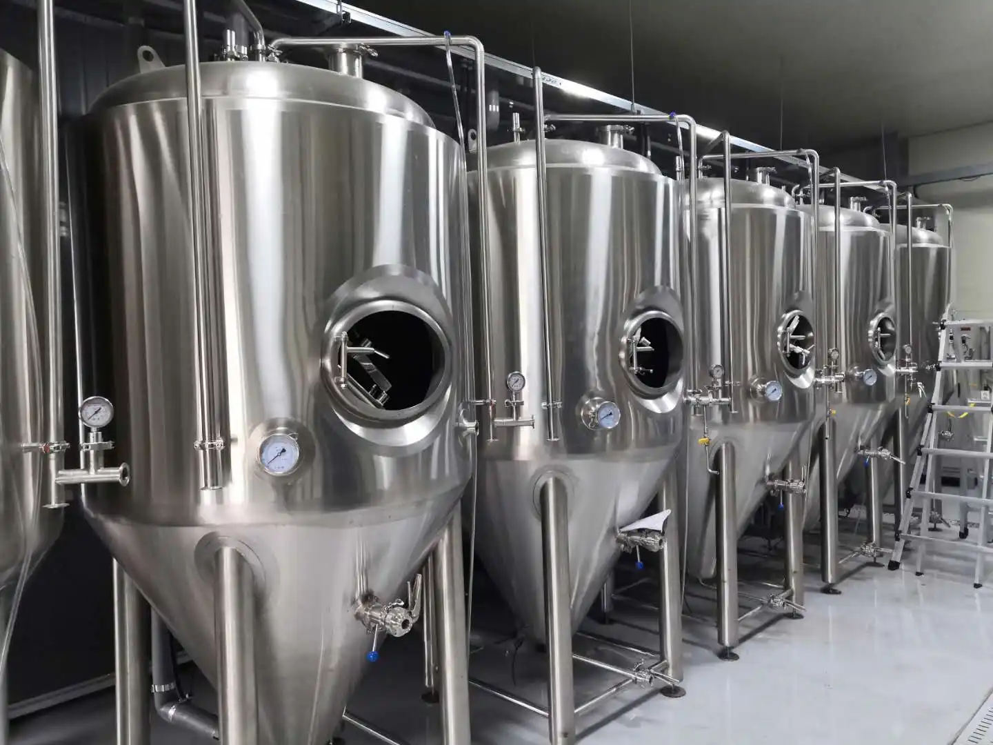 錐形發(fā)酵罐的壓力如何控制？